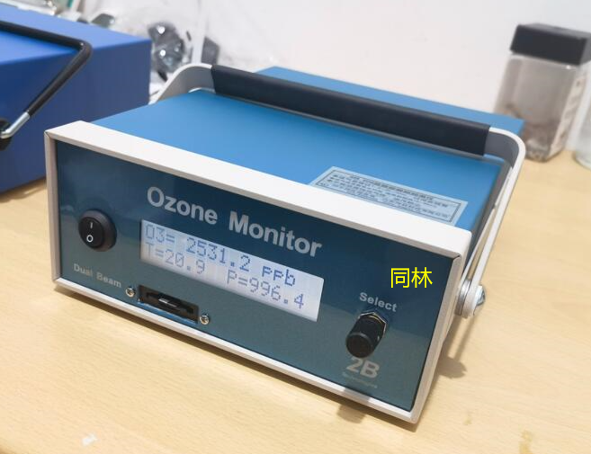 美國2B臭氧檢測儀如何打開和關閉模拟輸入和改變模拟輸出比例因子